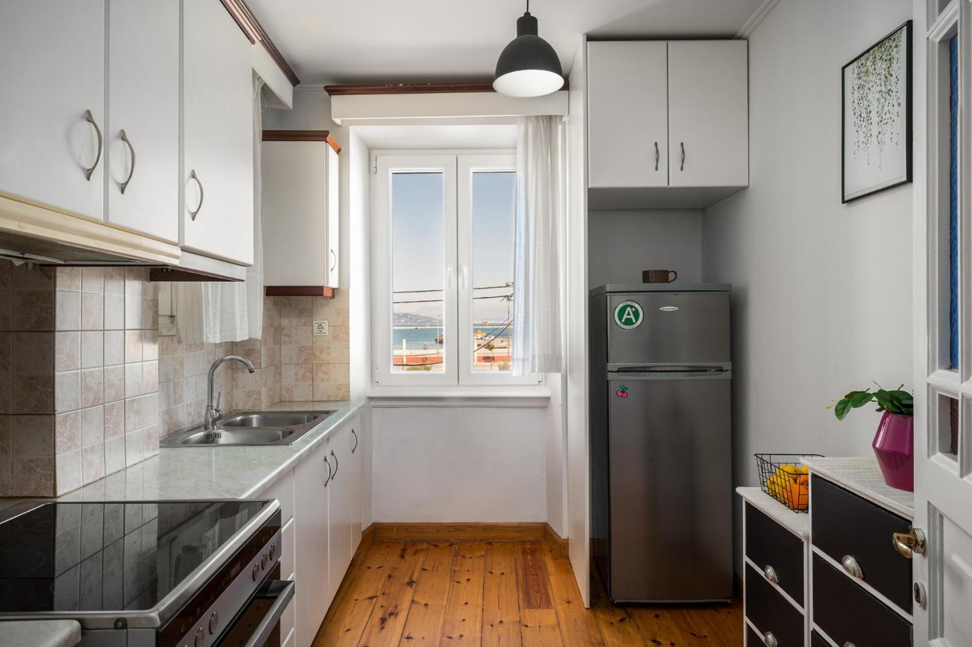 Laval Apartment Mantouki Buitenkant foto